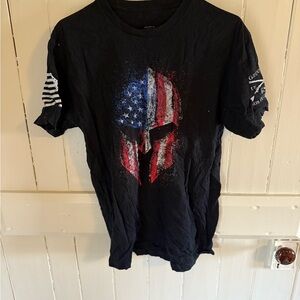Grunt Style Black and Red Short Sleeve Tee with Patriotic Skull Design